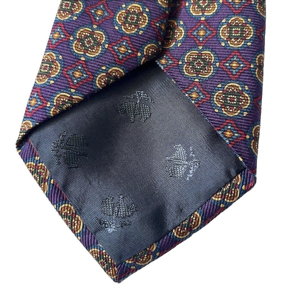 Vtg Brooks Brothers Makers 100% Silk Tie Medallion Pattern Purple Made in USA - Picture 6 of 7